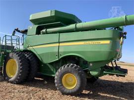 2018 JOHN DEERE S770