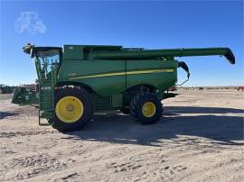 2018 JOHN DEERE S780