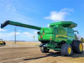 2018 JOHN DEERE S780