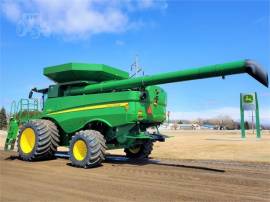 2018 JOHN DEERE S780