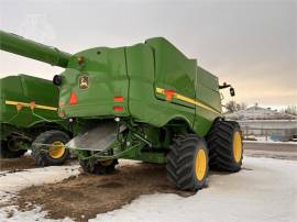 2018 JOHN DEERE S780