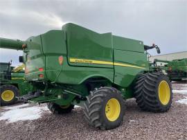 2018 JOHN DEERE S780