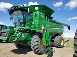 2019 JOHN DEERE S780