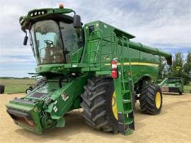 2019 JOHN DEERE S780