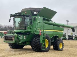 2019 JOHN DEERE S780