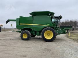 2019 JOHN DEERE S780