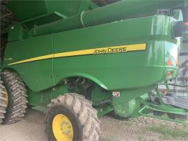 2019 JOHN DEERE S780