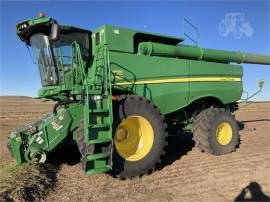 2019 JOHN DEERE S780