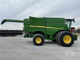 2019 JOHN DEERE S780