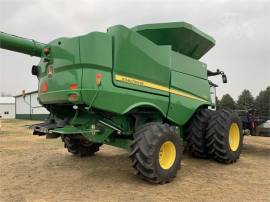 2019 JOHN DEERE S780