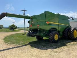 2019 JOHN DEERE S780