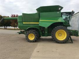 2019 JOHN DEERE S790