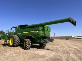 2020 JOHN DEERE S790