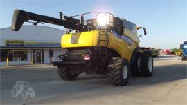 2020 NEW HOLLAND CR7.90