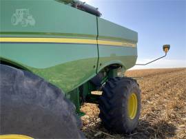 2021 JOHN DEERE S770