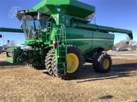 2021 JOHN DEERE S780