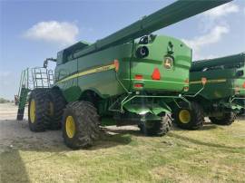 2021 JOHN DEERE S780