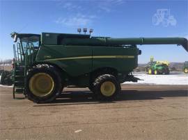 2021 JOHN DEERE S780