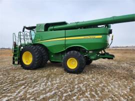 2022 JOHN DEERE S770