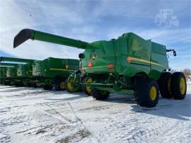 2022 JOHN DEERE S770