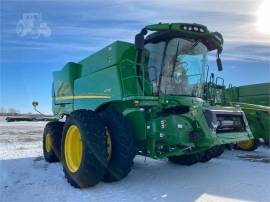 2022 JOHN DEERE S770