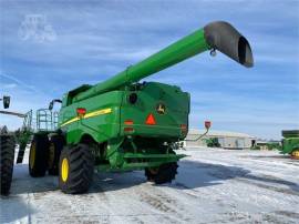 2022 JOHN DEERE S770