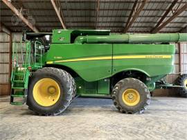 2022 JOHN DEERE S780