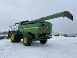 2022 JOHN DEERE S780