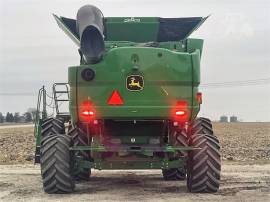 2022 JOHN DEERE S780