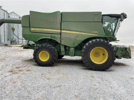 2022 JOHN DEERE S780