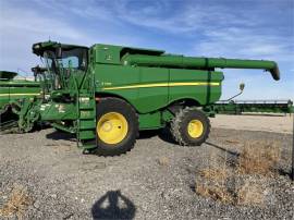 2022 JOHN DEERE S790