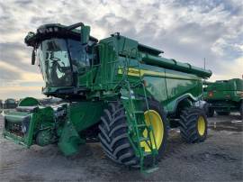 2022 JOHN DEERE X9 1100