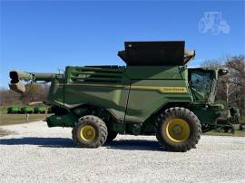 2022 JOHN DEERE X9 1100