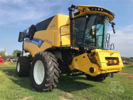 2022 NEW HOLLAND CR8.90