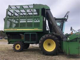 2002 JOHN DEERE 9986