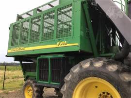 2004 JOHN DEERE 9986