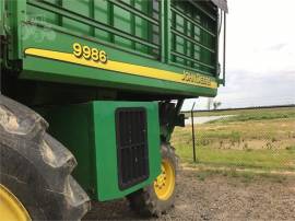 2004 JOHN DEERE 9986