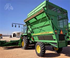 2005 JOHN DEERE 7460