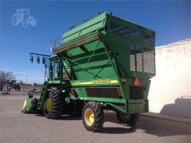 2005 JOHN DEERE 7460