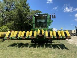 2010 JOHN DEERE 7460