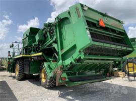 2011 JOHN DEERE 7760