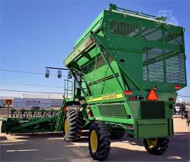 2015 JOHN DEERE 7460