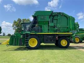 2017 JOHN DEERE CP690