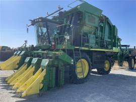 2018 JOHN DEERE CP690