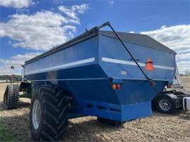 1995 KINZE 800