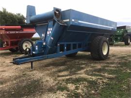 1996 KINZE 840