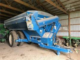 2009 KINZE 1050