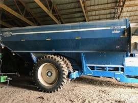 2009 KINZE 1050