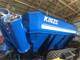 2017 KINZE 1100