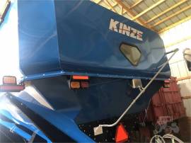 2017 KINZE 1100